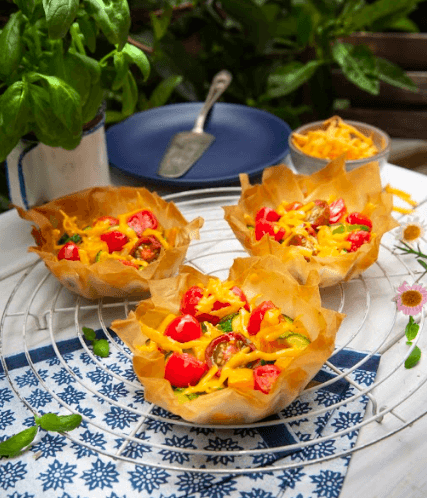 Crunchy veggie tarts
