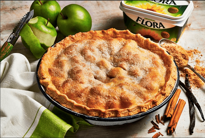 Salted caramel apple pie