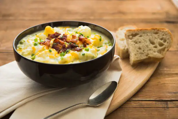 vegan leek and potato soup